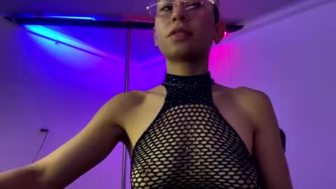 Snapshot of martina3120 chatting on 09-23-25, 03:48 100 explicit here. follow online show from 09-23-25, 03:48