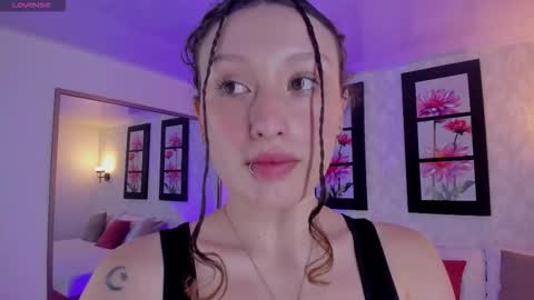 mari online show from 11-13-25, 12:04