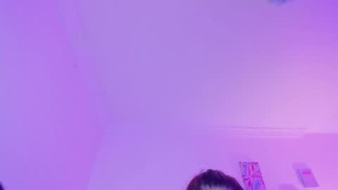 C A R O L I N A  online show from 06-02-26, 12:23