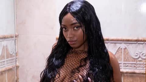 Laura online show from 01-11-26, 07:19