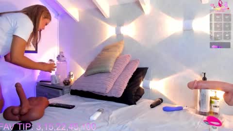 martina mIIler online show from 02-08-26, 01:14