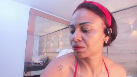 martina touss  online show from 02-18-26, 01:07