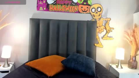 Snapshot of martinablakees chatting on 10-25-25, 03:18 MARTINA BLAKE  Colombian redhead girl  online show from 10-25-25, 03:18