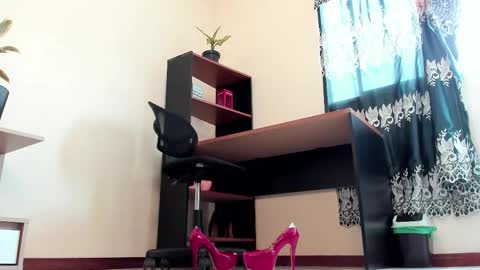 Snapshot of martinasoto chatting on 03-03-25, 05:39 martinasoto online show from 03-03-25, 05:39