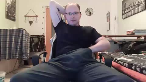 Martin online show from 10-16-25, 03:46