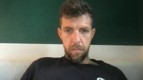 Snapshot of martinmagic467659 chatting on 10-23-25, 09:30 martinmagic467659 online show from 10-23-25, 09:30