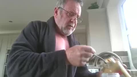 martinrgbxxxx online show from 04-23-26, 07:41