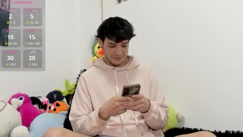 Martin online show from 03-10-26, 03:28