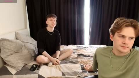 martintw_17 online show from 04-13-26, 05:24