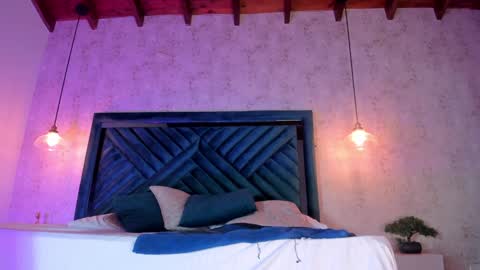 Martina online show from 01-25-25, 11:00