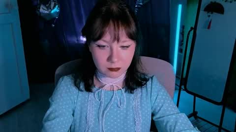 Nancy online show from 05-08-26, 05:29