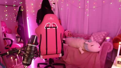 Snapshot of maru_chan_ chatting on 12-10-24, 03:30 INSTAGRAM Maruchan 02 online show from 12-10-24, 03:30