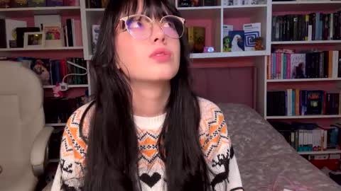 Snapshot of maru_chan_ chatting on 02-25-25, 02:14 INSTAGRAM Maruchan 02 online show from 02-25-25, 02:14