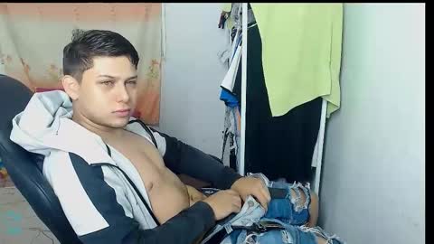 Snapshot of marvel_boyyy chatting on 12-19-25, 12:23 Marvel boyyy online show from 12-19-25, 12:23