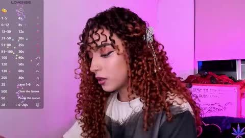 Snapshot of mary_jane_lovers chatting on 01-08-26, 02:25 Mary Jane online show from 01-08-26, 02:25