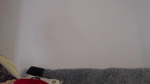                      100   online show from 09-30-25, 02:49