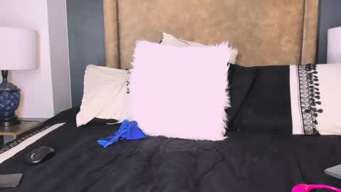Snapshot of mary_kisss chatting on 03-01-25, 10:10   online show from 03-01-25, 10:10