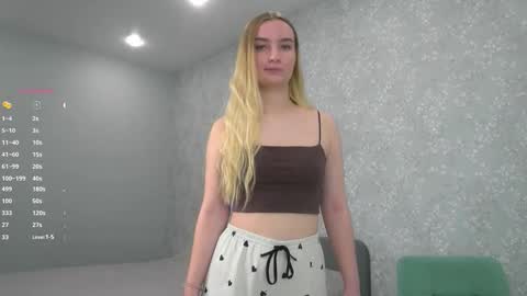 Mary . online show from 10-16-25, 02:56