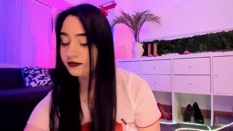 Mary online show from 06-04-26, 06:41