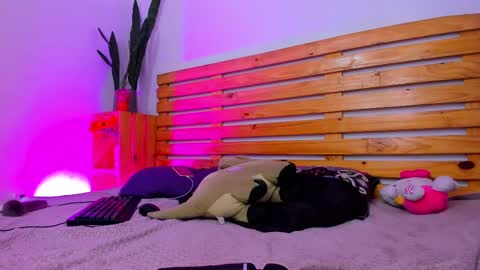 mary_magic online show from 02-23-25, 02:35