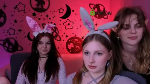 Mary online show from 04-28-26, 02:27