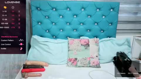  Mary Moon  online show from 01-10-25, 11:22