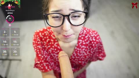 Snapshot of mary_shiota chatting on 12-25-24, 06:52 HelIo Everyone Im MaryWelcome to my room and lets have a good time together with me online show from 12-25-24, 06:52