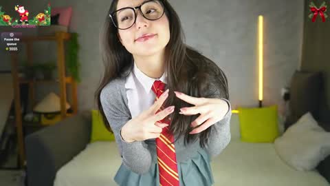 Snapshot of mary_shiota chatting on 12-30-24, 04:31 HelIo Everyone Im MaryWelcome to my room and lets have a good time together with me online show from 12-30-24, 04:31