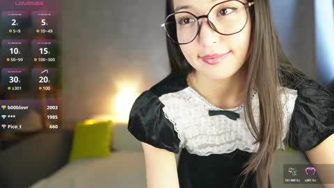 Snapshot of mary_shiota chatting on 01-22-25, 09:13 HelIo Everyone Im MaryWelcome to my room and lets have a good time together with me online show from 01-22-25, 09:13