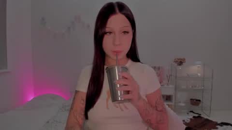 Maryana online show from 09-24-25, 02:31