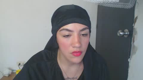 Snapshot of maryam_arabicmilk chatting on 12-01-24, 04:29 maryam_arabicmilk online show from 12-01-24, 04:29