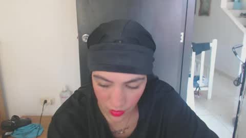 Snapshot of maryam_arabicmilk chatting on 12-05-24, 05:28 maryam_arabicmilk online show from 12-05-24, 05:28