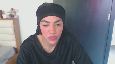 Snapshot of maryam_arabicmilk chatting on 12-21-24, 03:20 maryam_arabicmilk online show from 12-21-24, 03:20