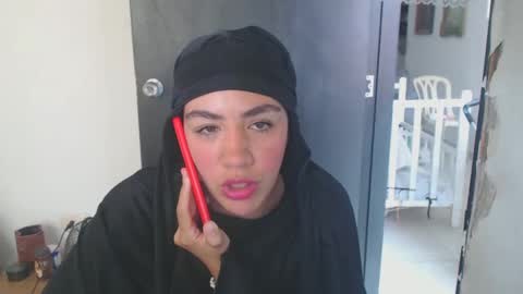 Snapshot of maryam_arabicmilk chatting on 12-26-24, 04:25 maryam_arabicmilk online show from 12-26-24, 04:25