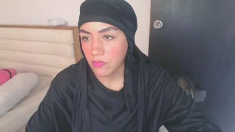 Snapshot of maryam_arabicmilk chatting on 01-03-25, 08:01 maryam_arabicmilk online show from 01-03-25, 08:01