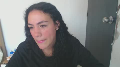 Snapshot of maryam_arabicmilk chatting on 01-08-25, 07:45 maryam_arabicmilk online show from 01-08-25, 07:45