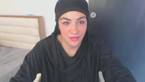 Snapshot of maryam_arabicmilk chatting on 01-10-25, 03:37 maryam_arabicmilk online show from 01-10-25, 03:37