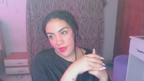 Snapshot of maryam_arabicmilk chatting on 10-16-25, 08:32 maryam_arabicmilk online show from 10-16-25, 08:32