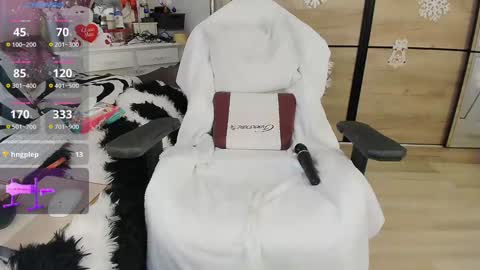 Maryelle online show from 12-28-24, 12:47