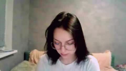 Snapshot of maryellensiewert chatting on 12-04-25, 08:17 Stephie online show from 12-04-25, 08:17