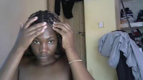 Mary online show from 12-15-25, 08:07