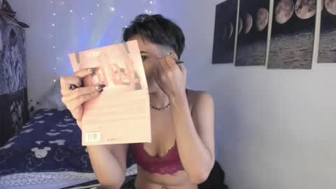 Snapshot of maryjane_785039 chatting on 05-22-26, 12:22 maria online show from 05-22-26, 12:22