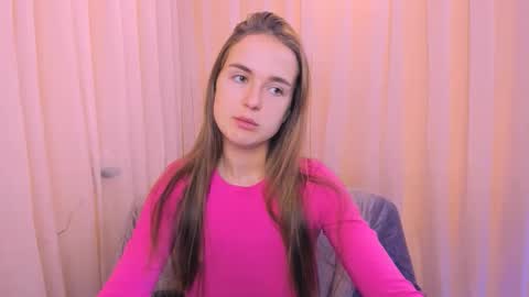 Mari online show from 11-20-25, 07:08