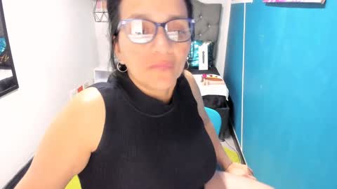 Snapshot of marylinmilf chatting on 12-13-24, 09:02 Marylin online show from 12-13-24, 09:02