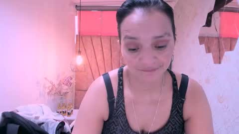 Snapshot of marylinmilf chatting on 09-16-25, 07:48 Marylin online show from 09-16-25, 07:48