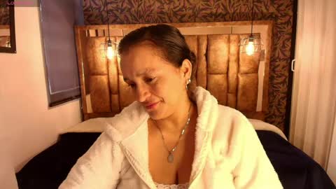 Snapshot of marylinmilf chatting on 04-20-26, 07:48 Marylin online show from 04-20-26, 07:48