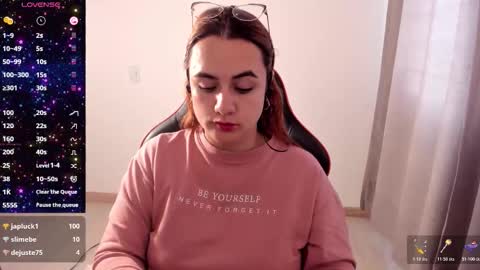 Dulce Maria online show from 11-05-25, 05:13