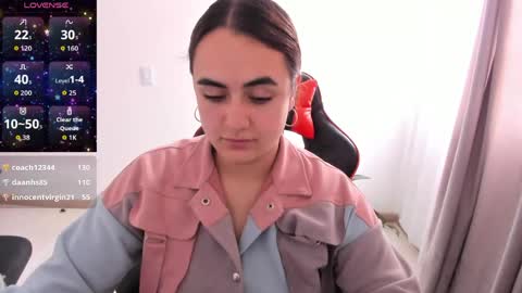 Snapshot of maryluna95 chatting on 05-07-26, 06:13 Dulce Maria online show from 05-07-26, 06:13