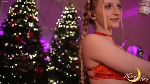 Snapshot of marylunamay chatting on 12-06-24, 11:14 Mary online show from 12-06-24, 11:14