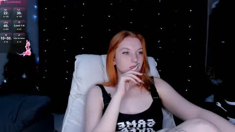 Snapshot of marymelanie chatting on 01-14-25, 10:55 Mary online show from 01-14-25, 10:55